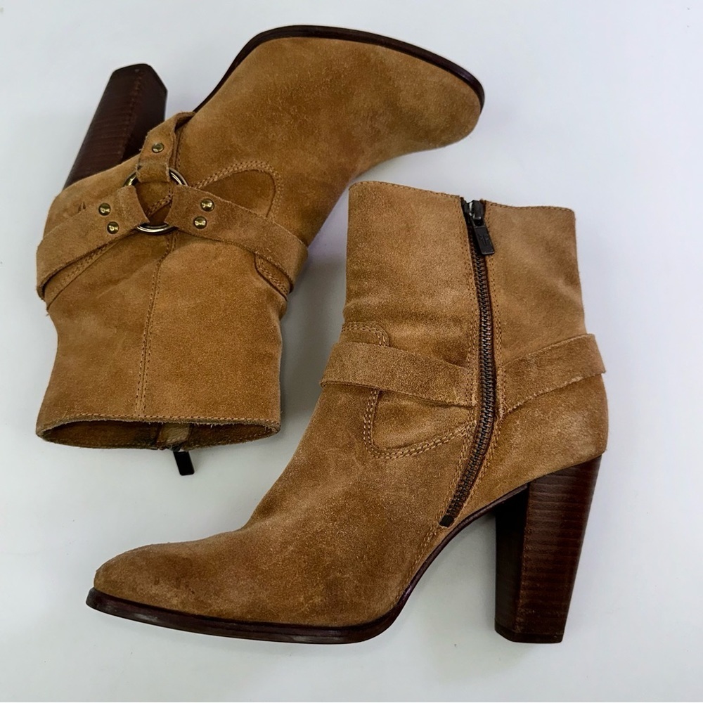 Frye Women's Brown Side Zip Block Heel Sand Suede Ankle Booties - Size 8M - Picture 3 of 8